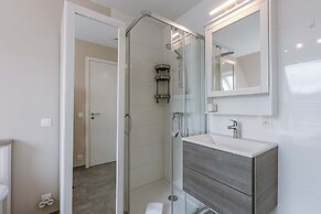 Spacious 3-bedroom Apartment in Oostende