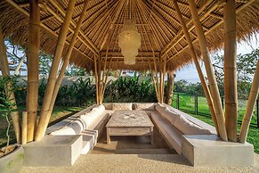 Sola Villa Ubud - 2 Bedrooms