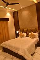 Goroomgo S.K. Plaza Chhabra