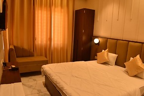 Goroomgo S.K. Plaza Chhabra