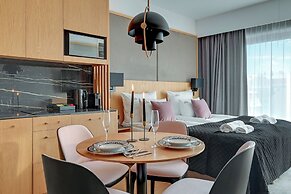 Deo Plaza by Downtown Apartments