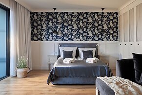 Deo Plaza by Downtown Apartments