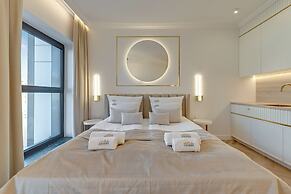 Deo Plaza by Downtown Apartments