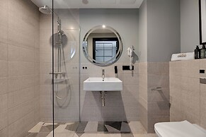 Deo Plaza by Downtown Apartments