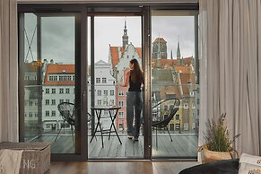 Deo Plaza by Downtown Apartments