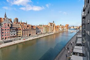 Deo Plaza by Downtown Apartments