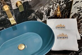 Deo Plaza by Downtown Apartments