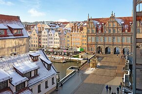 Deo Plaza by Downtown Apartments