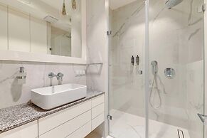 Deo Plaza by Downtown Apartments