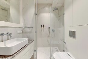 Deo Plaza by Downtown Apartments