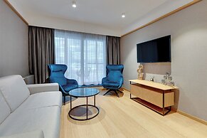 Deo Plaza by Downtown Apartments