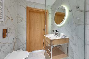 Deo Plaza by Downtown Apartments