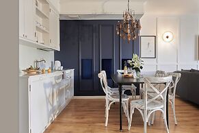 Deo Plaza by Downtown Apartments