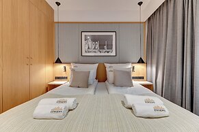 Deo Plaza by Downtown Apartments