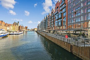 Deo Plaza by Downtown Apartments