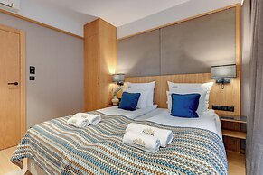 Deo Plaza by Downtown Apartments