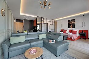 Deo Plaza by Downtown Apartments