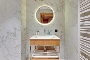 Deo Plaza by Downtown Apartments