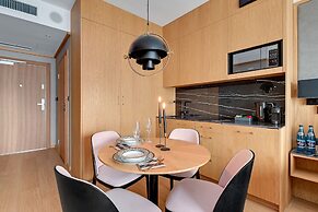 Deo Plaza by Downtown Apartments