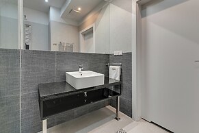 Deo Plaza by Downtown Apartments