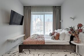 Deo Plaza by Downtown Apartments