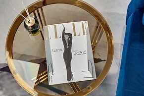 Deo Plaza by Downtown Apartments