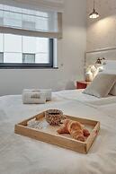 Deo Plaza by Downtown Apartments