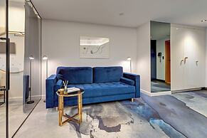 Deo Plaza by Downtown Apartments