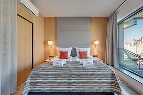 Deo Plaza by Downtown Apartments