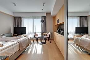 Deo Plaza by Downtown Apartments