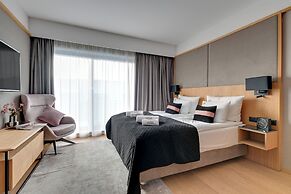 Deo Plaza by Downtown Apartments