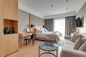 Deo Plaza by Downtown Apartments