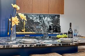 Deo Plaza by Downtown Apartments