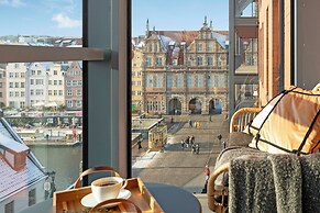 Deo Plaza by Downtown Apartments