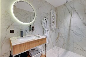 Deo Plaza by Downtown Apartments