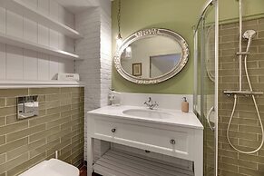 Deo Plaza by Downtown Apartments