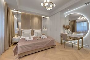 Deo Plaza by Downtown Apartments