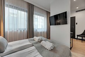 Deo Plaza by Downtown Apartments