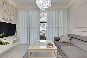 Deo Plaza by Downtown Apartments