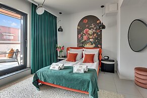 Deo Plaza by Downtown Apartments