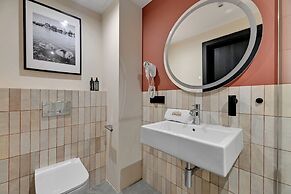 Deo Plaza by Downtown Apartments