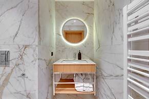 Deo Plaza by Downtown Apartments