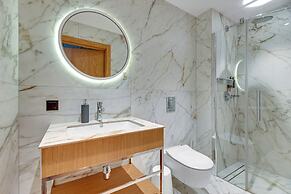 Deo Plaza by Downtown Apartments