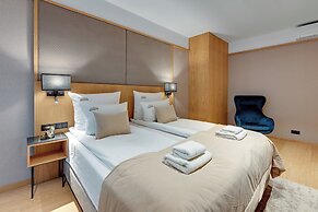 Deo Plaza by Downtown Apartments