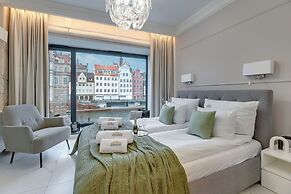 Deo Plaza by Downtown Apartments