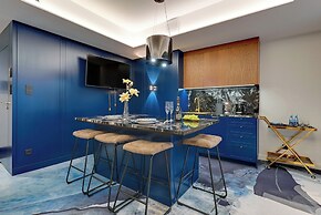 Deo Plaza by Downtown Apartments