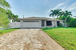 Pet-friendly Home w/ Fenced Yard in Cape Coral