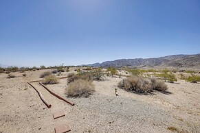Twentynine Palms 'harmonic House' w/ Mtn Views!
