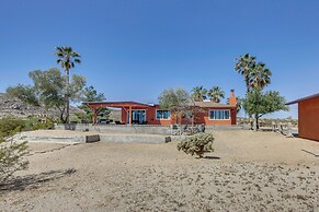 Twentynine Palms 'harmonic House' w/ Mtn Views!