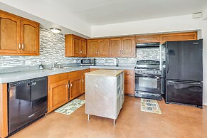 Twentynine Palms 'harmonic House' w/ Mtn Views!